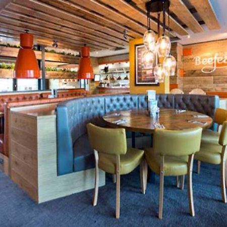 Premier Inn London Woolwich Екстер'єр фото
